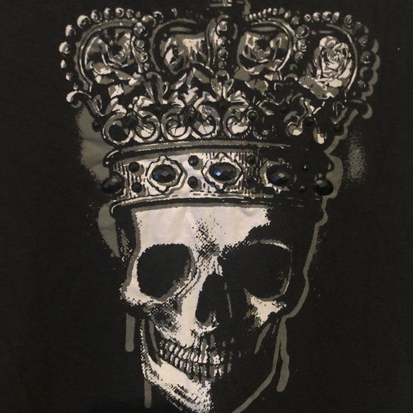 Torrid skull with crown t-shirt sz 1X - Picture 1 of 4